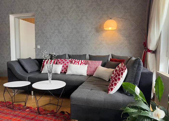 Premium With Panorama Balcony And Views Near To Metro Station U1
