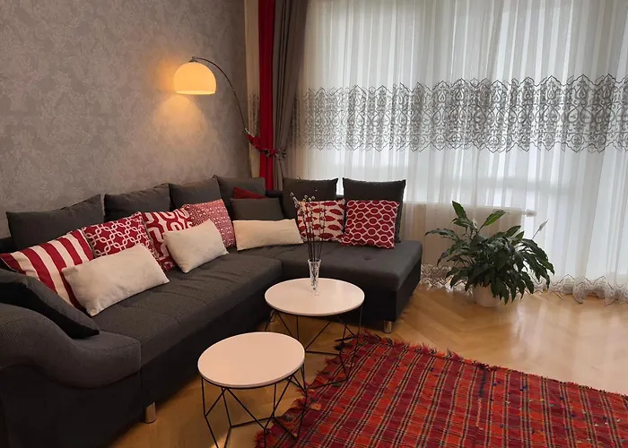 Appartement Premium With Panorama Balcony And Views Near To Metro Station U1