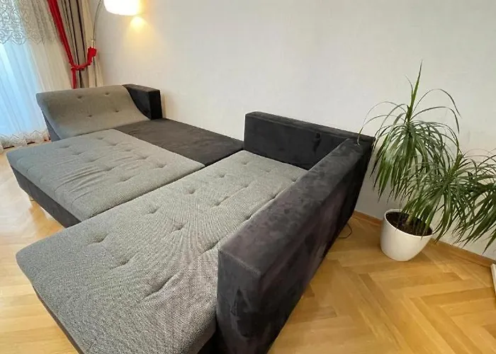 Premium With Panorama Balcony And Views Near To Metro Station U1